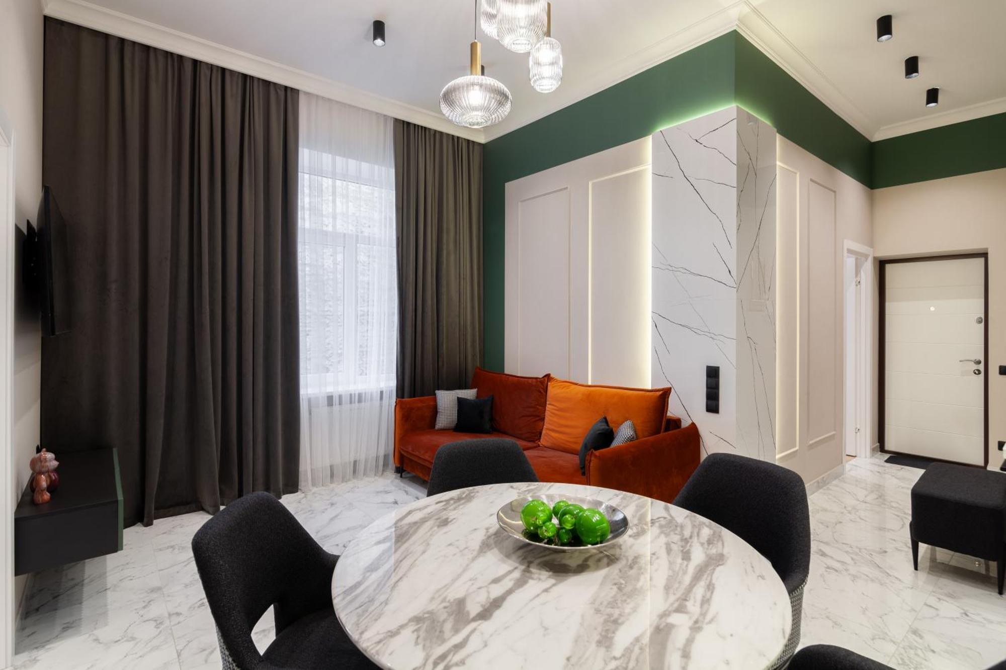 Leogrand Apartments On Franka 35 Lviv Exteriör bild